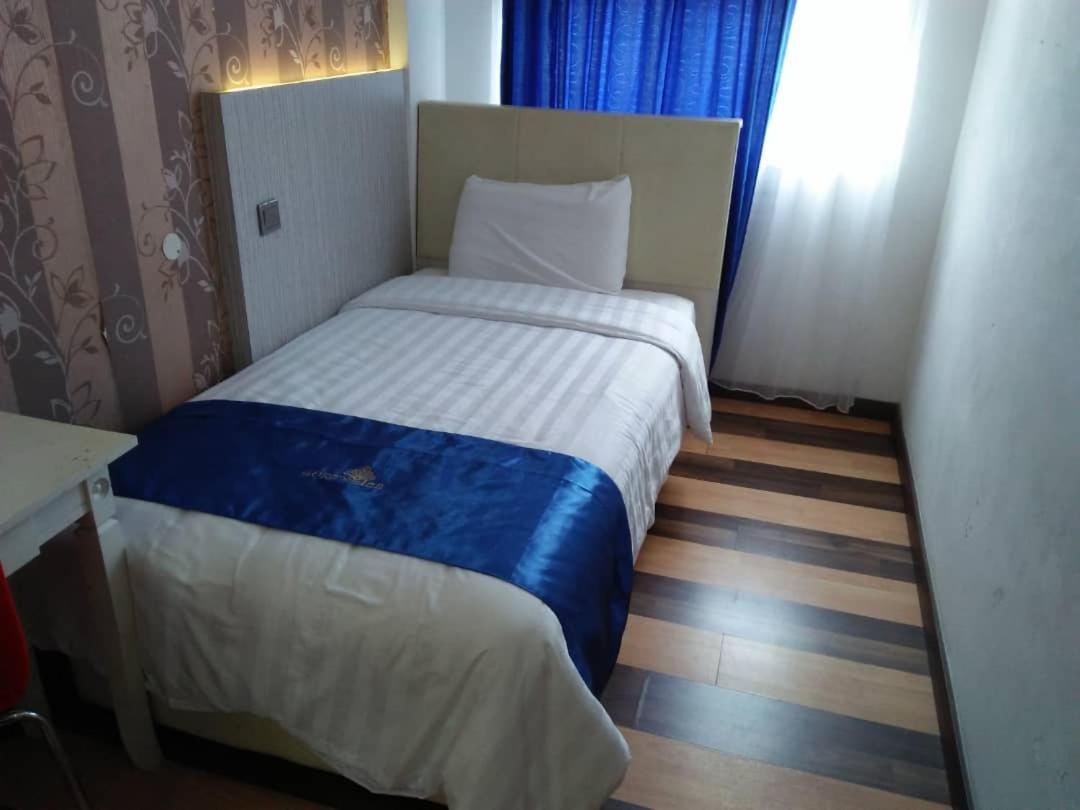 4Orty Inn Bintulu Exterior foto